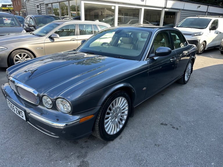 2006 Jaguar XJ XJ 2.7 TDVi Sovereign 4dr Auto SALOON Diesel Automatic