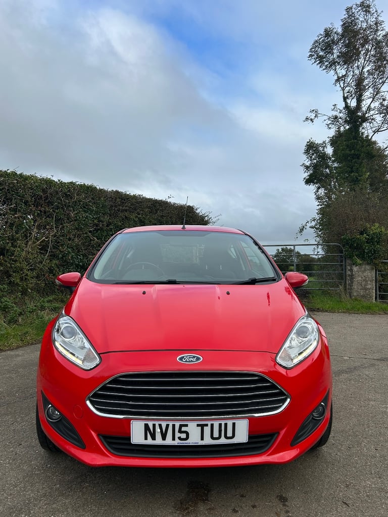 Ford, FIESTA, Hatchback, 2015, Manual, 1498 (cc), 3 doors
