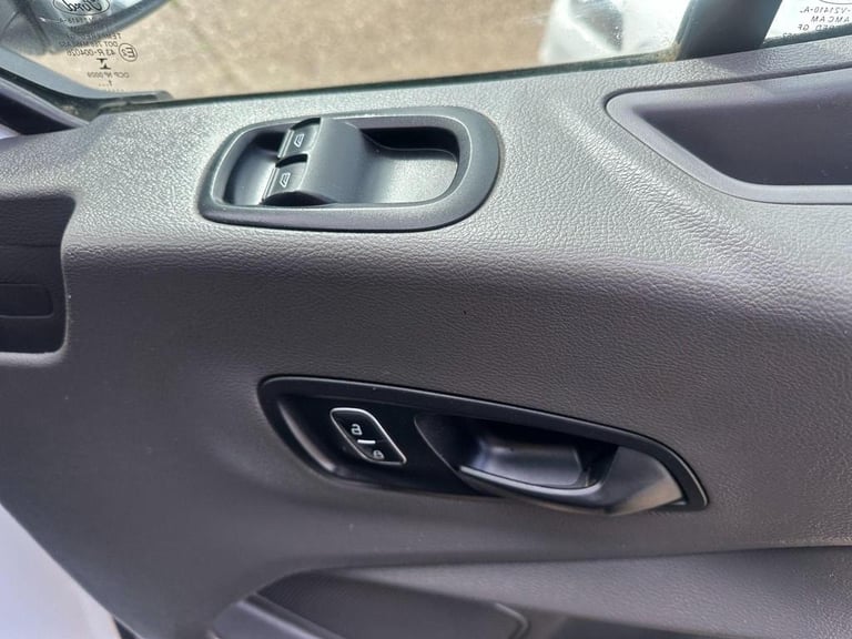 PLUS VAT,RAC WARRANTY,ULEZ,LWB,FINANCE,DELIVERY,