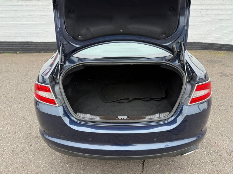 2013 Jaguar XF 2.2d Luxury Auto Euro 5 (s/s) 4dr SALOON Diesel Automatic