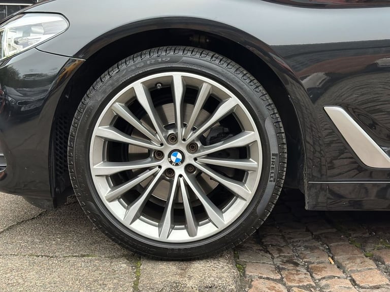 2017 BMW 5 Series 520d SE 4dr Auto SALOON DIESEL Automatic