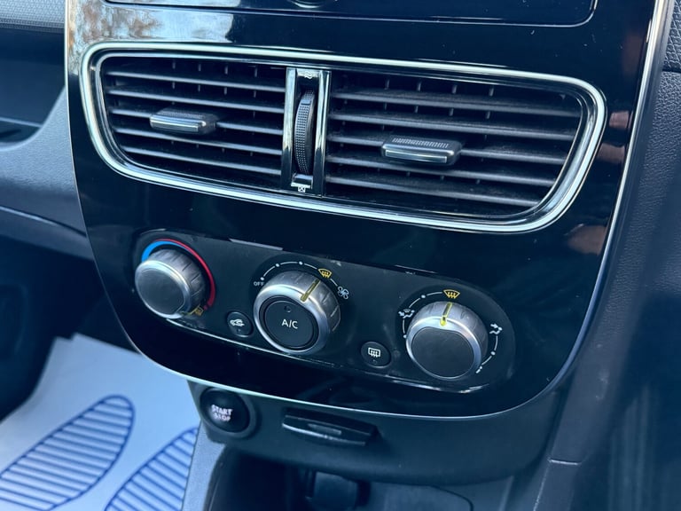 RENAULT CLIO 0.9 TCE 75 PLAY 5 DOOR BLACK EURO 6 2019