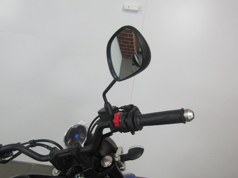 2025 Yamaha XSR125