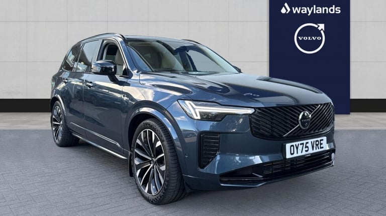 image for 2025 Volvo XC90 Ultra, T8 AWD Plug-in hybrid, Electric/Petrol, Dark, 7 Seats Estate Petrol Parall...