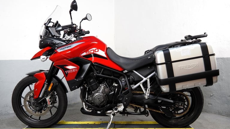 2021 Triumph Tiger 900 GT Pro ,with luggage fantastic value adventure bike