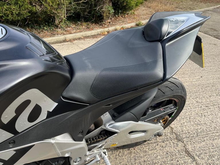 2012 62 APRILIA TUONO V4 R APRC 1000 NAKED RSV V4R APRC ABS R OHLINS NEW MOT