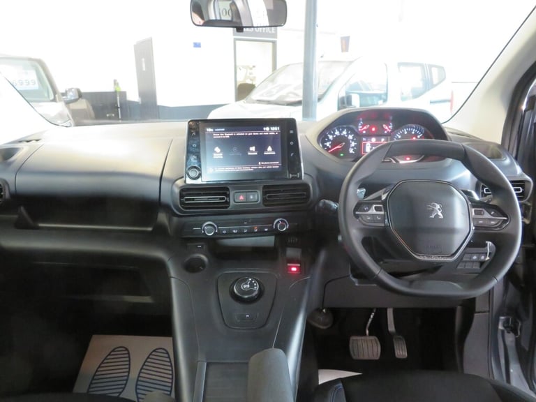 2023 Peugeot Rifter 1.5 HORIZON RE 5DR Automatic wheelchair car disabled MPV Diesel Automatic