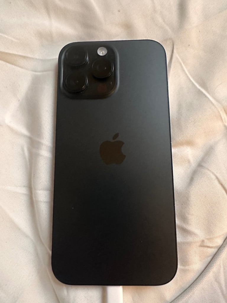 image for iPhone 16 pro max 