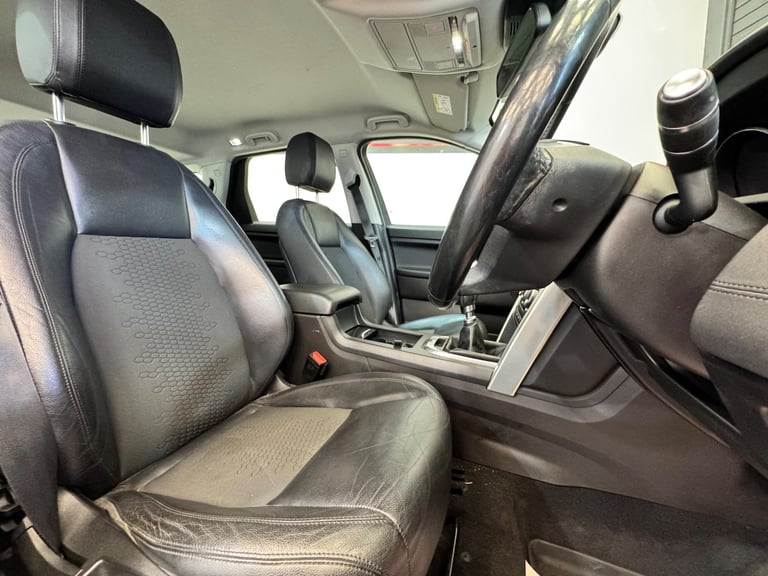 2017 Land Rover Discovery Sport 2.0 TD4 SE 4WD Euro 6 (s/s) 5dr (5 Seat) ESTATE Diesel Manual