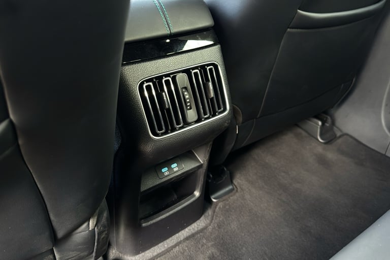  Byd Seal U DM i 1.5 Dm I 18.3kwh Boost Suv 5dr Petrol Plug In Hybrid CVT Auto