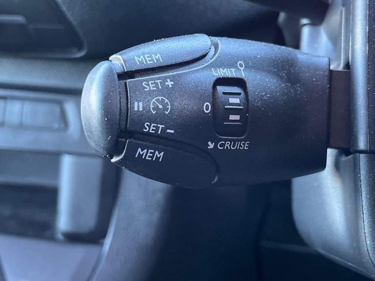  Vauxhall Vivaro Panel 1.5 Turbo D 2900 Prime Panel Van 6dr Diesel Manual L2 H1