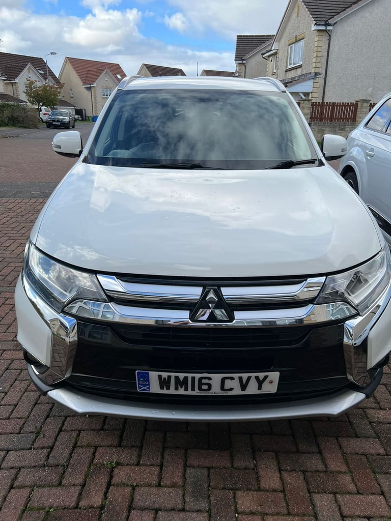Mitsubishi Outlander 2016 (16) - 2.2 DI-D GX3 5dr Diesel Auto 4WD(Euro 6)*7 SEAT*