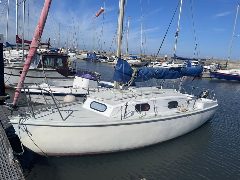 Rare - Kingfisher 22 – Twin-Keel Sailing BOat