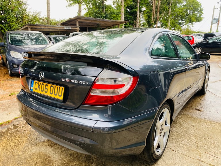 2006 Mercedes-Benz C-Class C200K SE 3dr Auto COUPE Petrol Automatic