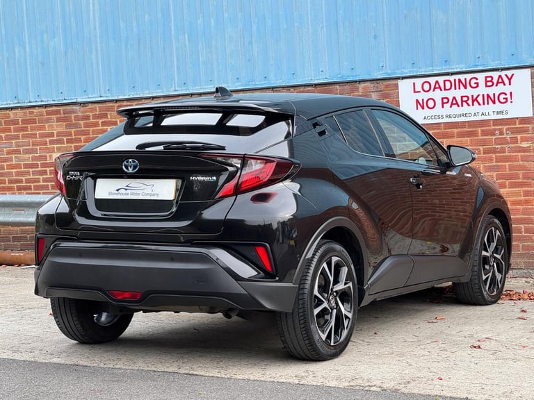 TOYOTA C-HR 1.8 VVT-h Design 2021