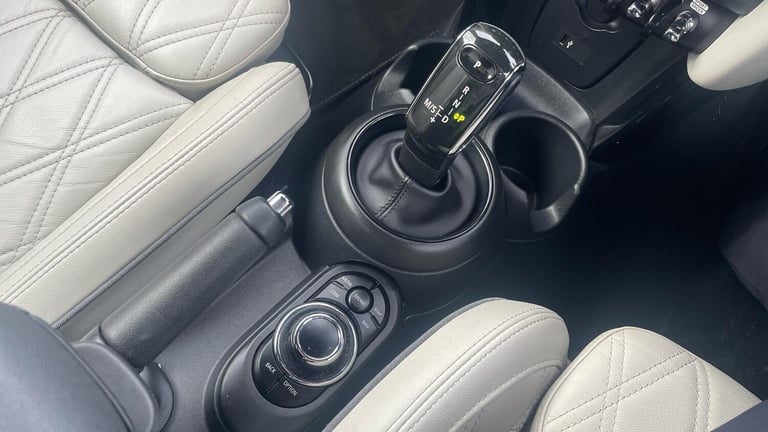 2021 MINI Convertible 1.5 Cooper Exclusive 2dr Auto Convertible Petrol Automatic