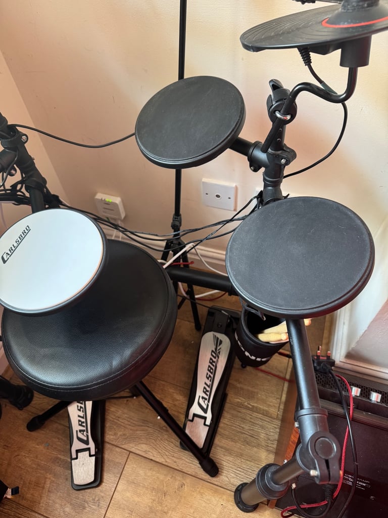 Carlsbro Electric Drum Kit CSD100 - perfect condition