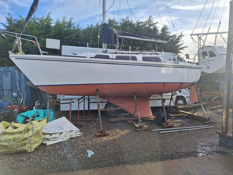 image for 25ft jaguar yacht. 