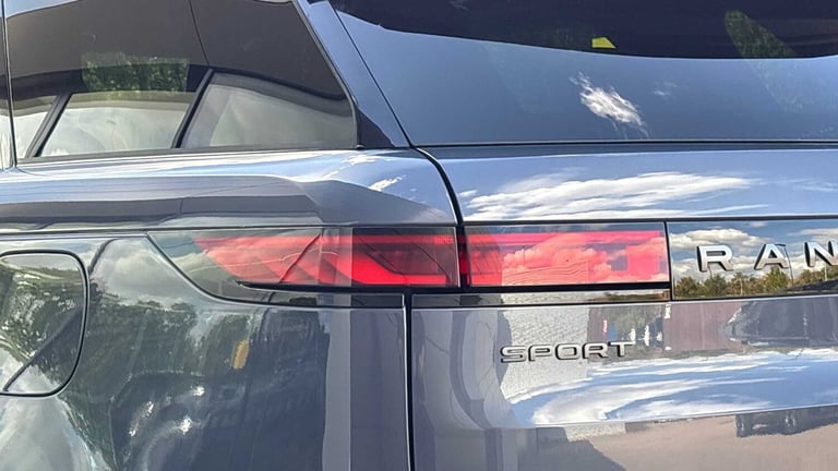  Land Rover Range Rover Sport 3.0 P440e Dynamic SE 5dr Auto SUV Plug-In Hy Automatic