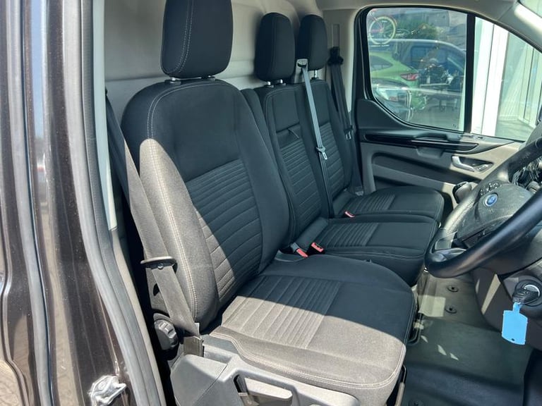 2022 Ford Transit Custom 2.0 EcoBlue 130ps Low Roof Limited Van PANEL VAN DIESEL Manual