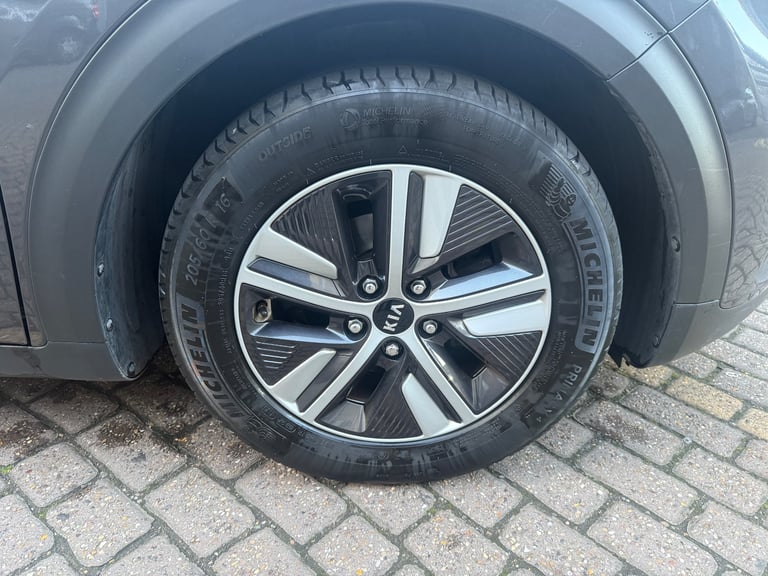 Kia, NIRO, Estate, 2020, Other, 1580 (cc), 5 doors