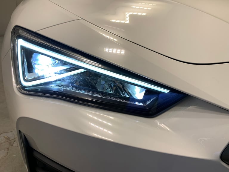 2023 Cupra Leon 1.5 eTSI EVO V1 Hatchback 5dr Petrol Hybrid DSG Euro 6 (s/s) (150 ps) - LED Hatch...