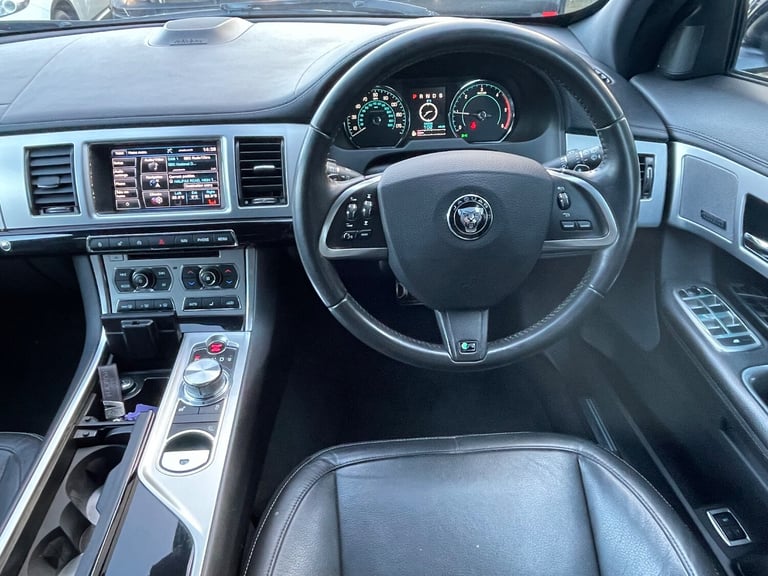 2015 Jaguar XF 2.2 D R-SPORT BLACK SPORTBRAKE ESTATE 5-Door 1 OWNER CAR