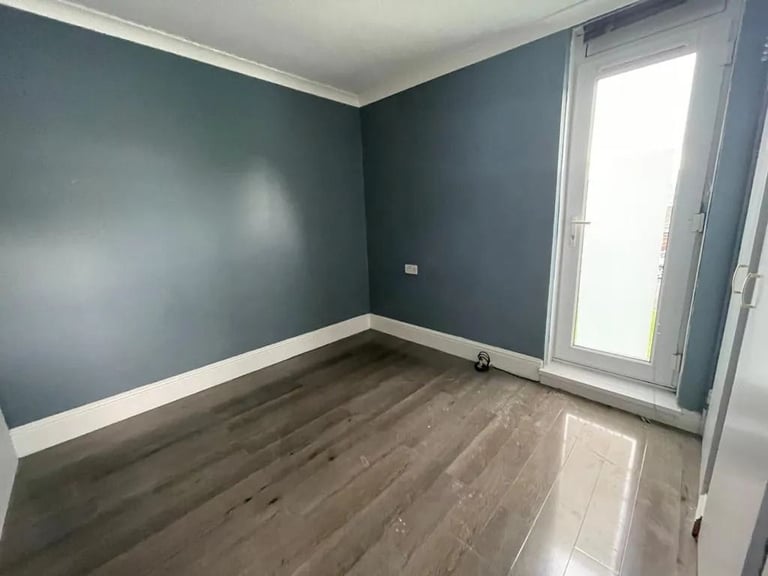 One bedroom flat in Northolt UB56ES