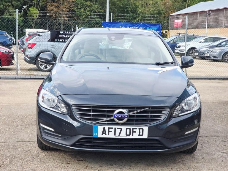 VOLVO V60 2.0 D2 SE Nav Euro 6 (s/s) 5dr 2017