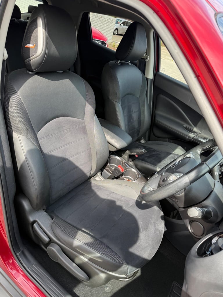 2018 Nissan Juke 1.6 Bose Personal Edition Euro 6 5dr HATCHBACK Petrol Manual