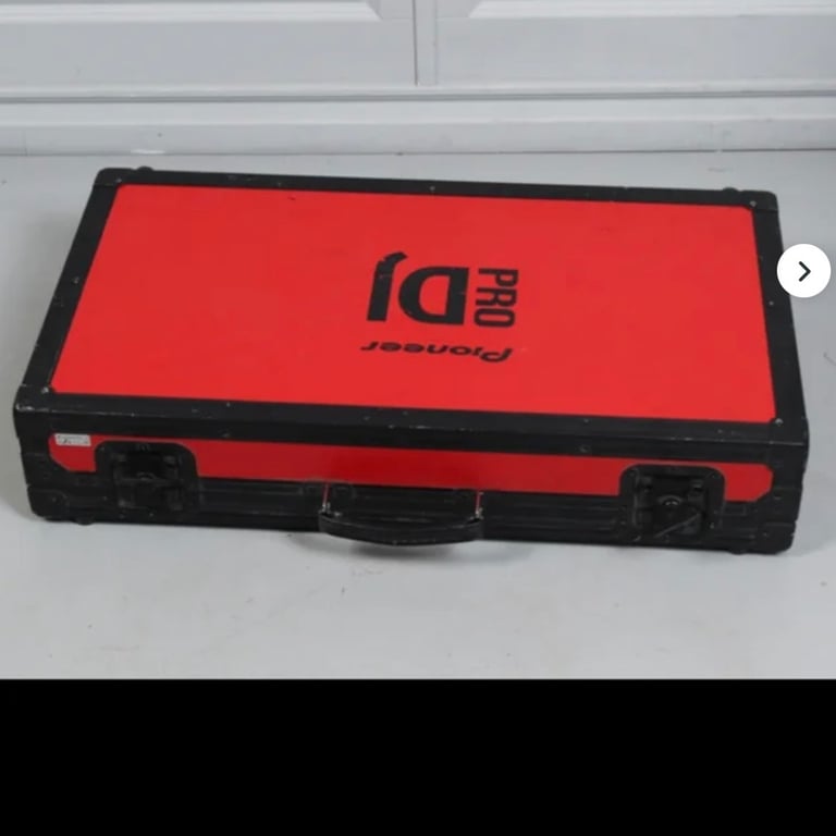 image for Pioneer CDJ 400s with mixing deck, hardly used 