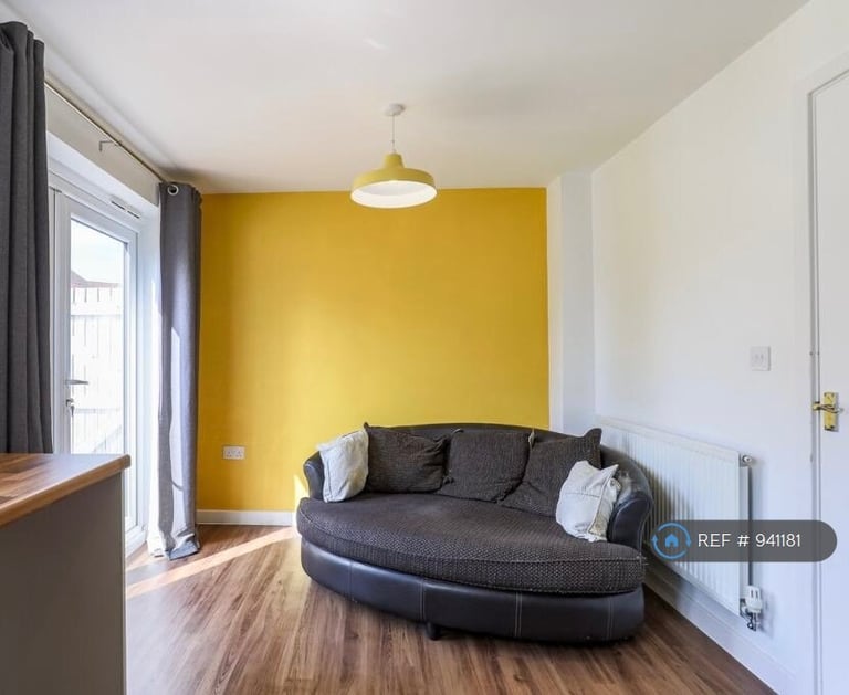 3 bedroom house in Mosquito Grove, Hucknall, Nottingham, NG15 (3 bed) (#941181)