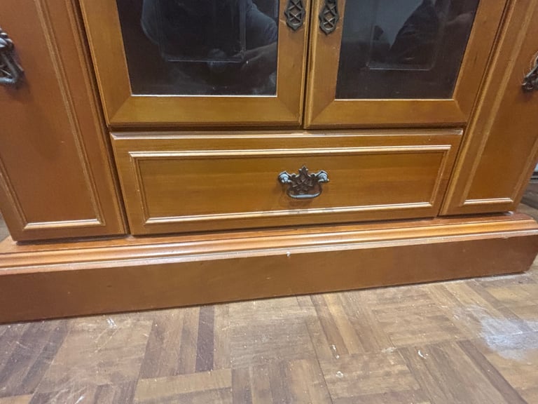 Tv Cabinet 