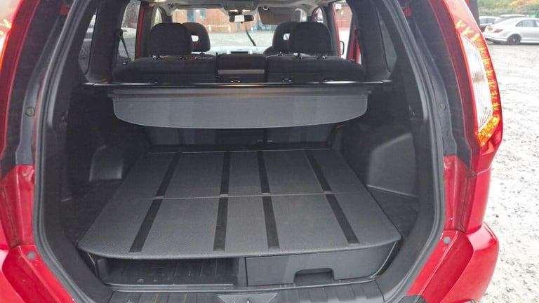 2014 Nissan X-Trail 2.0 dCi n-tec+ 4WD Euro 5 5dr ESTATE Diesel Manual