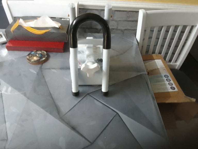 image for HEPO GRAB BAR BRAND NEW