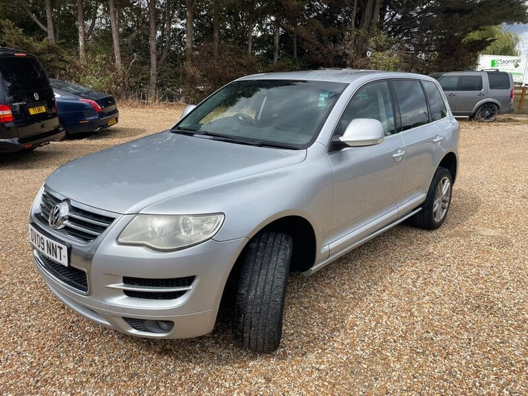 2009 Volkswagen Touareg 2.5 Touareg Altitude TDI E4 AUTO 5dr SUV Diesel Automatic