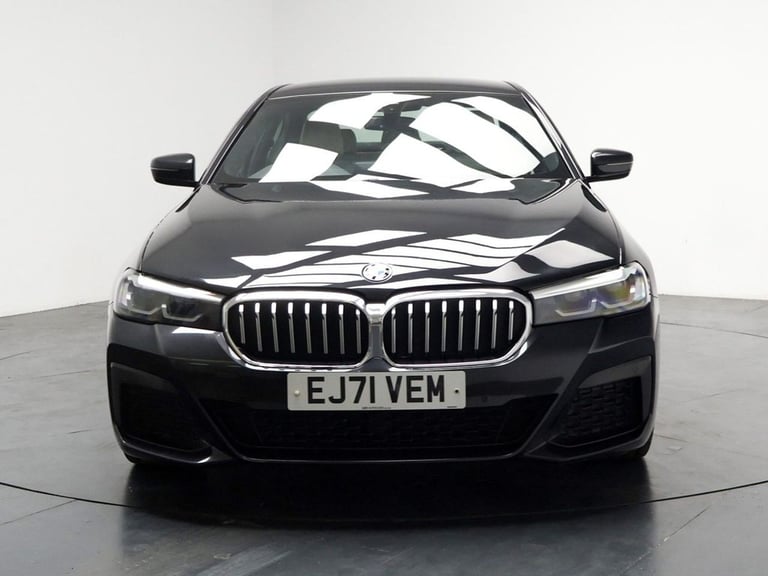 2021 BMW 5 Series 2.0 520d MHT M Sport Saloon 4dr Diesel Hybrid Steptronic Euro 6 (s/s) (190  Sal...