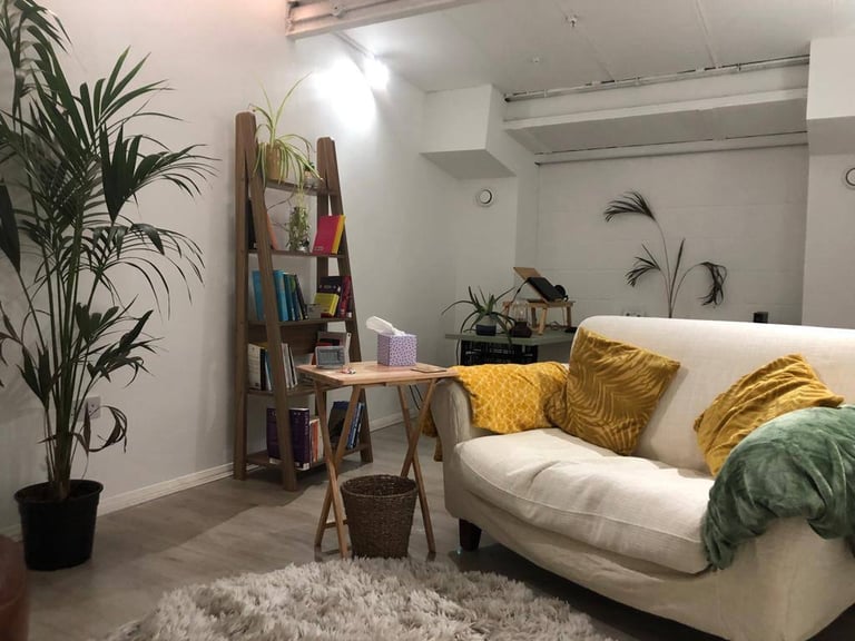 Beauty Room | Workspace | Therapy Room | Creative Space in Hackney East London E9