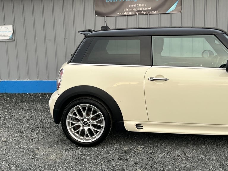 2013 MINI Hatch COOPER S JCW PACK HATCHBACK Petrol Manual