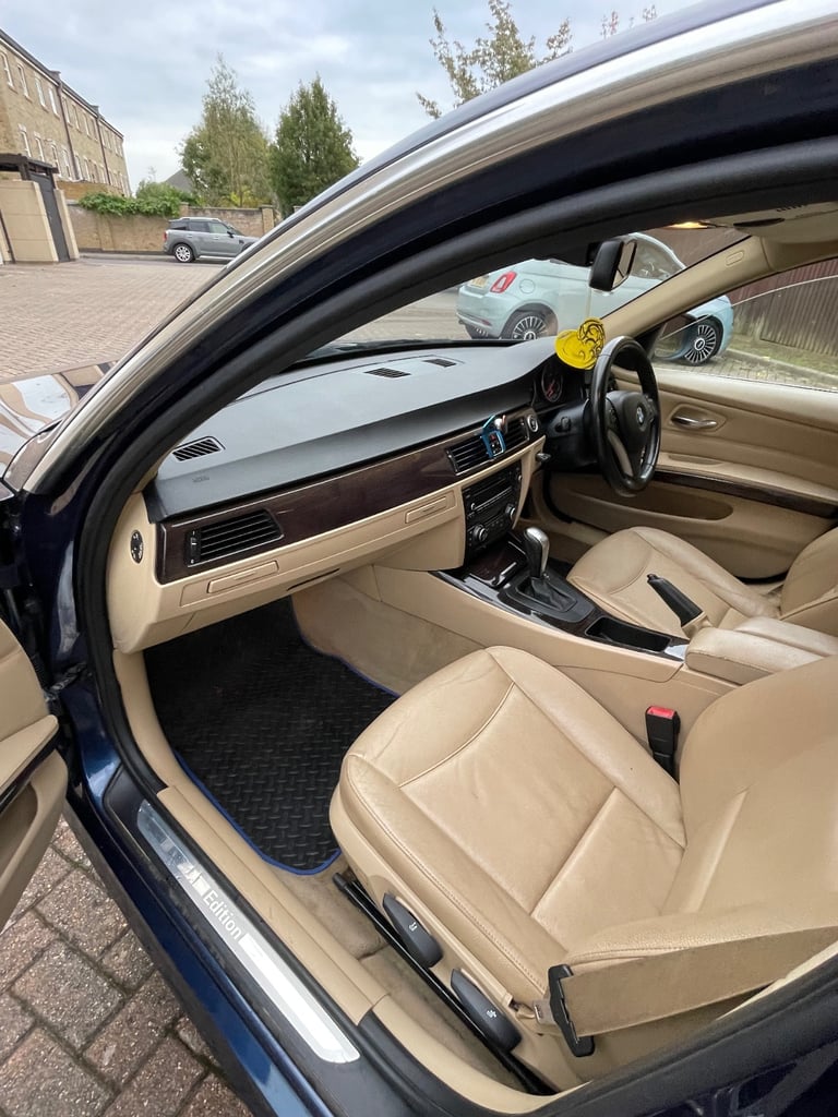 BMW, 3 SERIES, Saloon, 2011, Semi-Auto, 1995 (cc), 4 doors