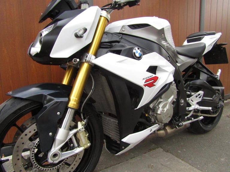 BMW S 1000 R, SERVICE HISTORY , 2015 MODEL, 4 RIDE MODES , Amazing condition .