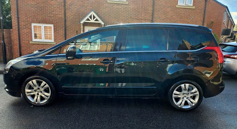 Peugeot 5008 Allure Automatic 