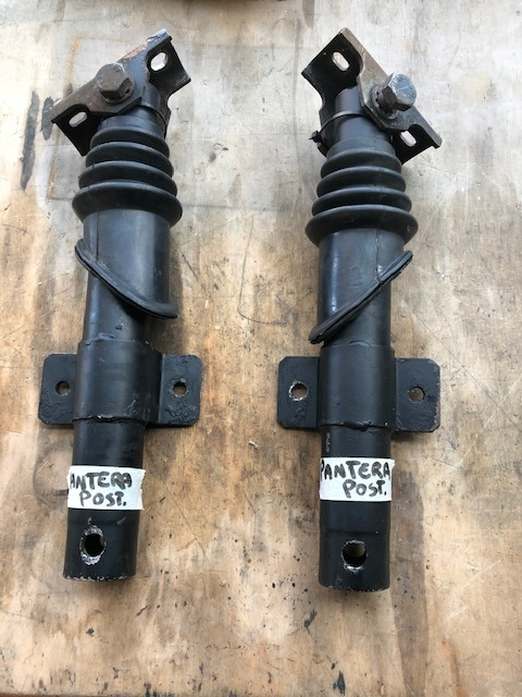 image for Rear bumper shock absorbers De Tomaso Pantera Us version