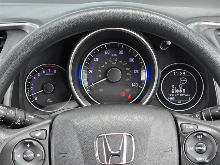 2019 Honda Jazz 1.3 I-VTEC SE NAVI 5DR Hatchback Petrol Manual