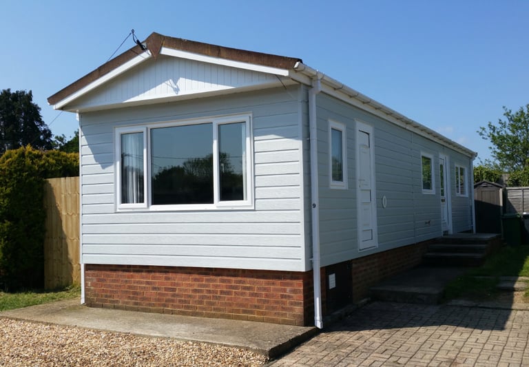 2 Bed Park Home For Sale at Wessex Park Sutton Scotney Winchester SO21