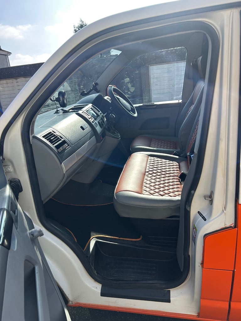 Volkswagen, TRANSPORTER, Panel Van, 2009, Manual, 1896 (cc)