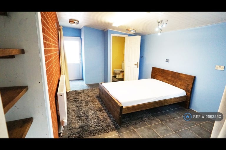 5 bedroom house in Snowdon Road, Bristol, BS16 (5 bed) (#2663550)