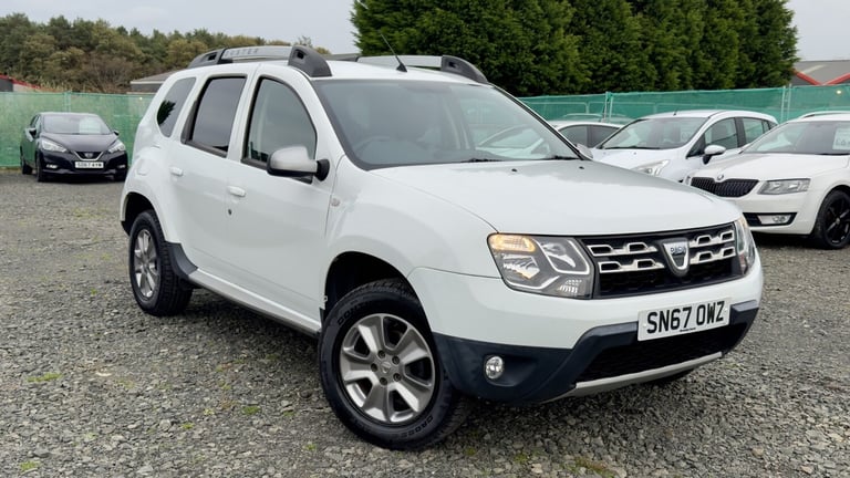 image for DACIA DUSTER 1.2 Laureate TCe 125 4x2 2017