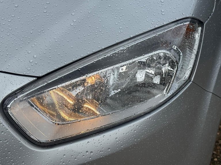 2022 Ford Transit Courier 1.0 EcoBoost Limited L1 Euro 6 5dr PANEL VAN Petrol Manual