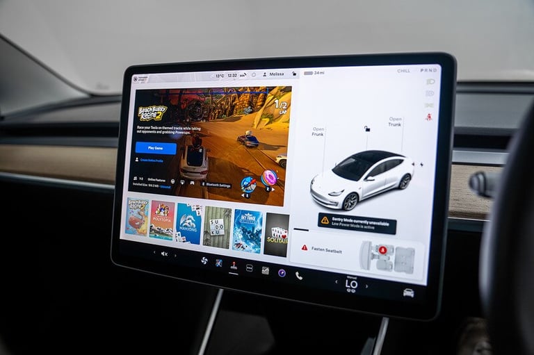 2020 Tesla Model 3 Long Range Saloon Electric Automatic